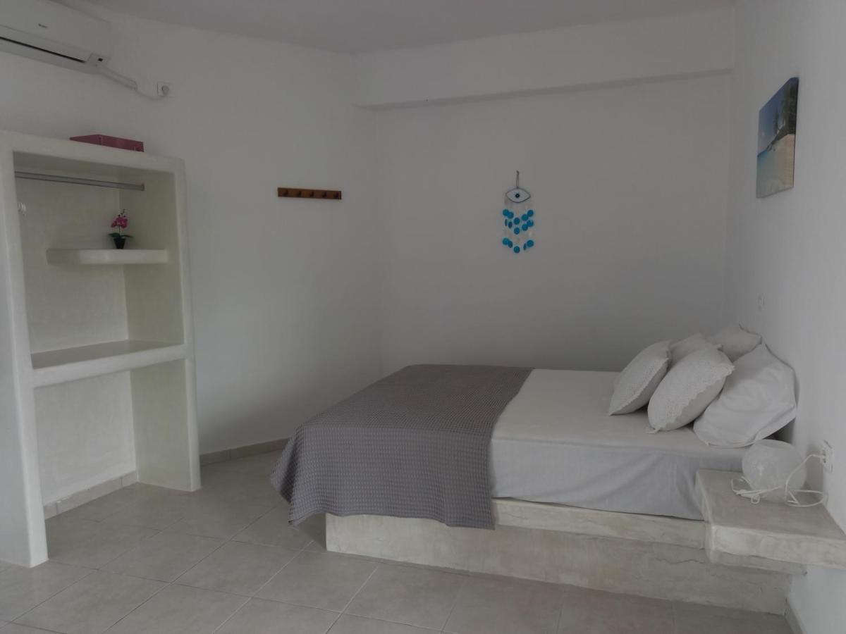 Marianna Studios Donoussa Oda fotoğraf